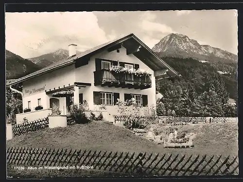 AK Rubi bei Oberstdorf, Haus im Wiesengrund gegen die Berge