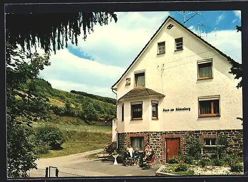 AK Liesen /Hochsauerland, Pension Haus Hilmesberg mit Gästen
