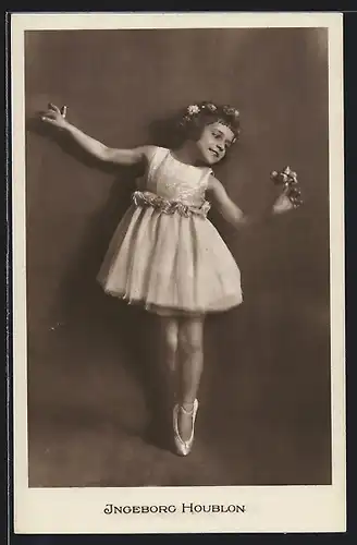 AK Junge Ballett-Tänzerin Ingeborg Houblon