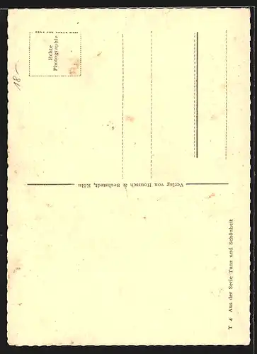 AK Ballett-Tänzerin Lisa Kretschmar in ausdrucksstarker Pose