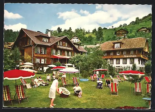 AK Gunten am Thunersee, Hotel-Pension Guntenmatt, Gartenpartie mit Gästen