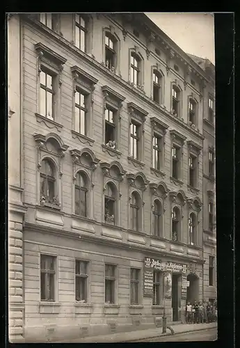 Foto-AK Wien, Holochergasse 11, Zuckerwaren und Bäckerei Ludwig Oplustil