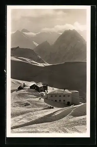 AK Nebelhornbahn-Bergstation, Totalansicht im Schnee