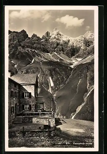 AK Kemptner-Hütte, Ansicht mit Krottenspitze und Oefnerspitze