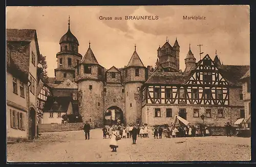 AK Braunfels, Marktplatz mit Kindergruppe