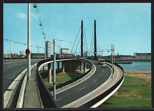 AK Düsseldorf, Blick auf die Rheinkniebrücke