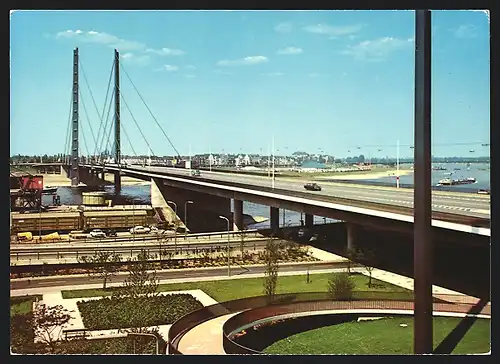 AK Düsseldorf, Blick auf die Rheinknie-Brücke