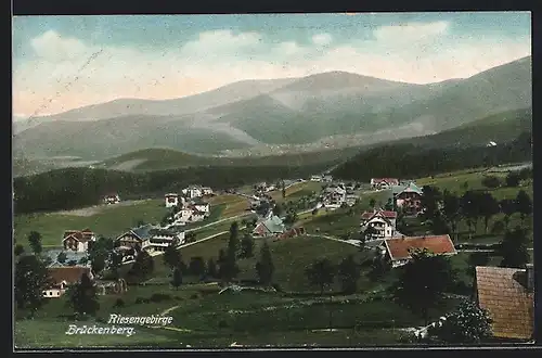 AK Brückenberg, Ortsansicht von den Wiesen aus