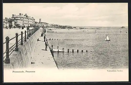 AK Penzance, Promenade at the sea