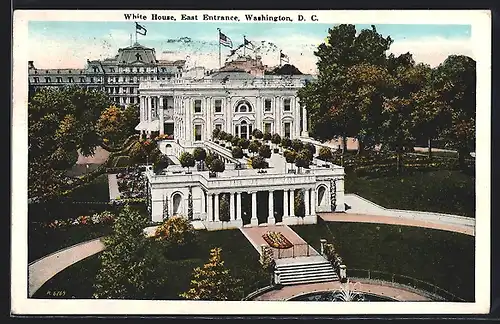 AK Washington D.C., White House, East Entrance