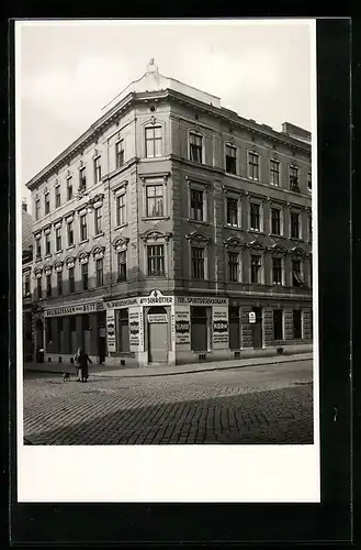 Foto-AK Wien, Geschäft Josef Hutter in der Blumengasse Ecke Lacknergasse
