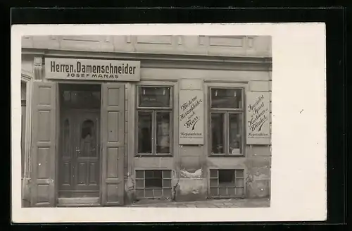 Foto-AK Wien, Herren und Damenschneider Josef Manas in der Grenzgasse 9A