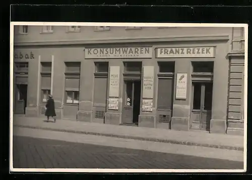 Foto-AK Wien, Konsumwaren Franz Rezek in der Schadingasse 4