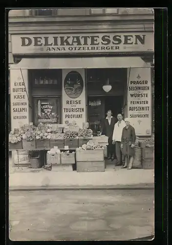 Foto-AK Wien, Delikatessen Anna Otzelberger, Tautenhayngasse 29