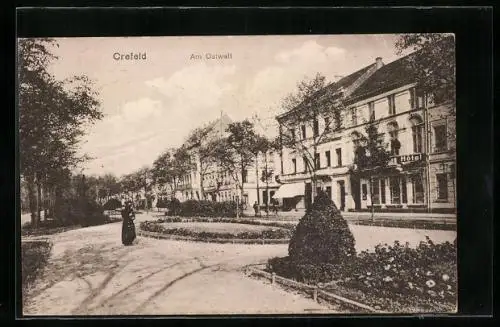 AK Crefeld, Ostwallstrasse mit Hotel