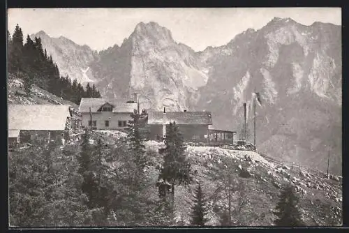 AK Unterkunftshaus Vorderkaiserfelden, Blick auf das Unterkunftshaus mit dem Wilden Kaiser