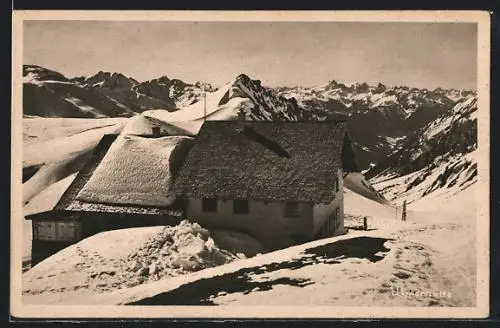 AK Ulmerhütte a. d. Valluga, Blick gegen Scesaplana, Berghütte