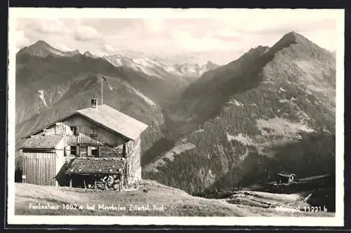 AK Penkenhaus /Mayrhofen, Berghütte mit Gipfelpanorama