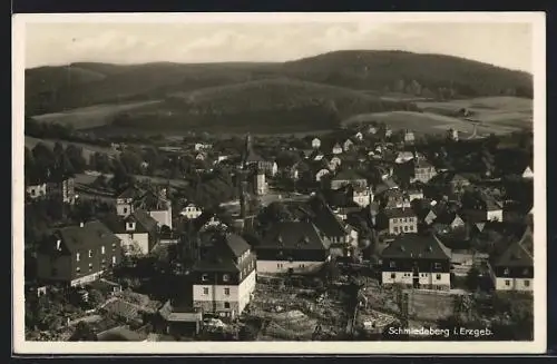 AK Schmiedeberg /Erzgeb., Totalansicht aus der Vogelschau