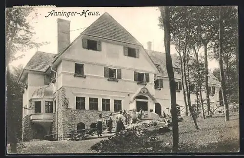 AK Anninger-Haus, Gäste im Garten