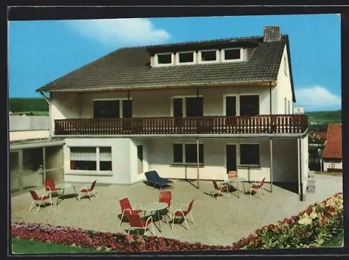 AK Brakel, Blick auf Terrasse d. Hotel-Pension Waldesruh, Am Brunsberg 119