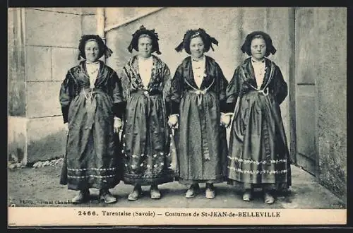 AK Tarentaise, Costumes de Saint-Jean-de-Belleville