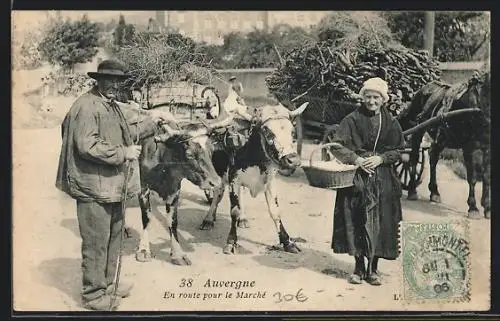 AK Auvergne, Les Paysans en route pour le Marché