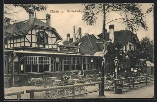 AK Chemnitz, Gasthaus Waldschänke mit Gartenterrasse