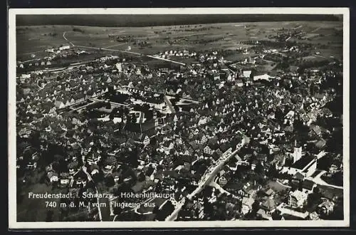 AK Freudenstadt i. Schwarzw., Ortsansicht vom Flugzeug aus