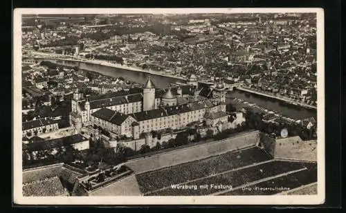 AK Würzburg, Ortsansicht mit Festung, Fliegeraufnahme