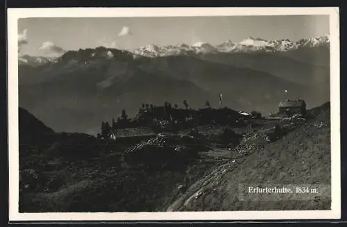 AK Erfurterhütte, Berghütte mit Panorama