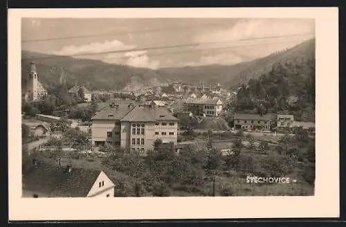 AK Stechovice, Panorama mit Kirche