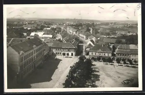 AK Schwarzkosteletz, Blick auf den Hauptplatz und das Rathaus