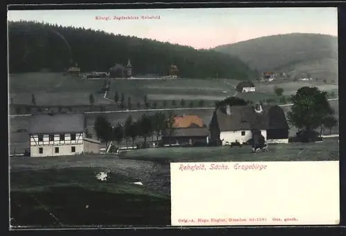 AK Rehefeld / Erzgeb., Ortsansicht mit Königl. Jagdschloss Rehefeld