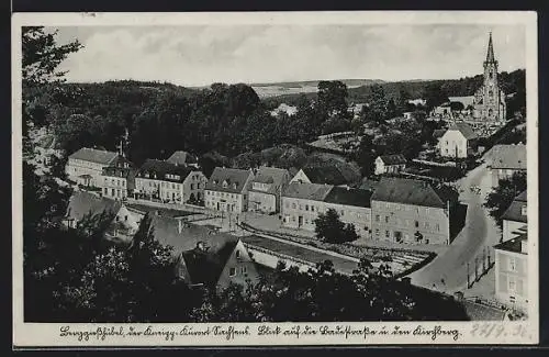 AK Bad Berggiesshübel, Blick auf die Landstrasse und den Kirchberg