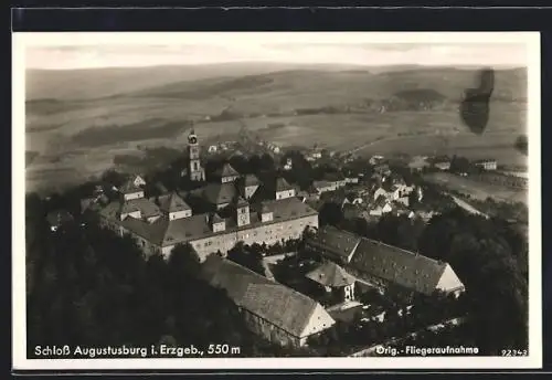 AK Augustusburg i. Erzgeb., Schloss Augustusburg, Fliegeraufnahme