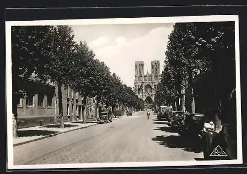 AK Reims, Rue J.-D.-Rockfeller, Strassenpartie