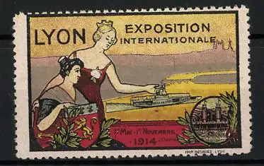 Reklamemarke Lyon, Exposition Internationale 1914, Damen mit Wappen blicken auf ein Schiff