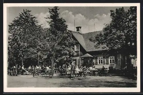 AK Werdau / Sa., Blick auf Gasthof Waidmannsruhe