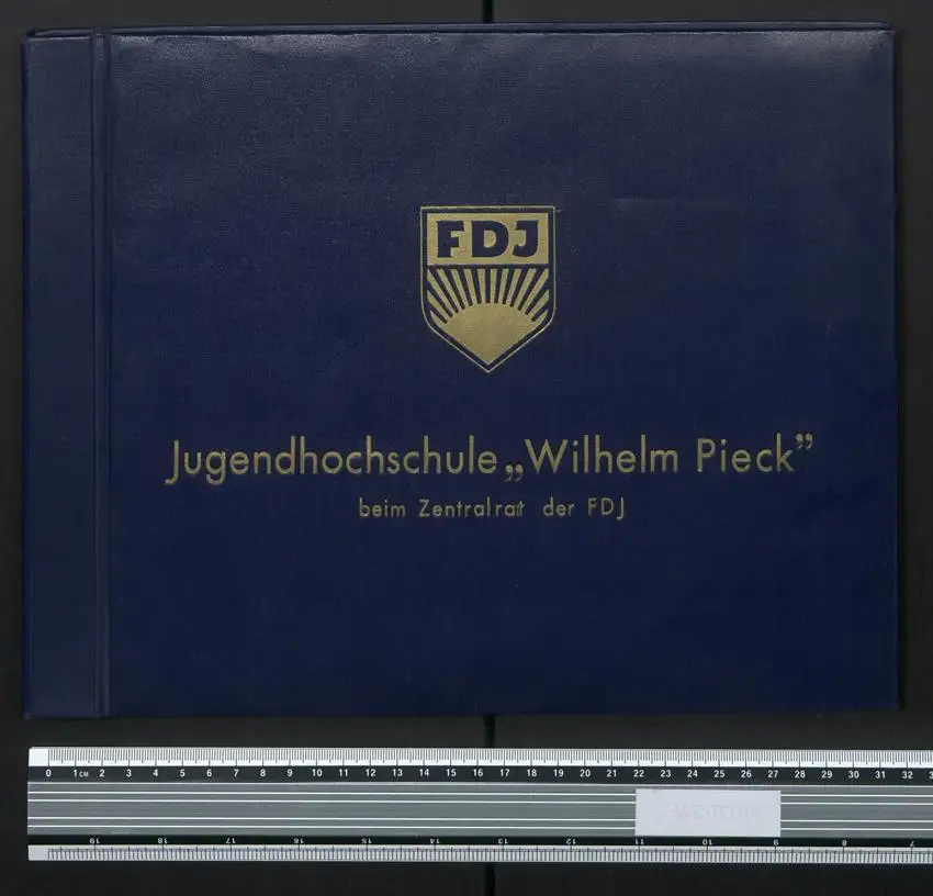 Fotoalbum mit 80 Fotografien, Ansicht Wandlitz, FDJ Jugendhochschule Wilhelm Pieck, 1958 22
