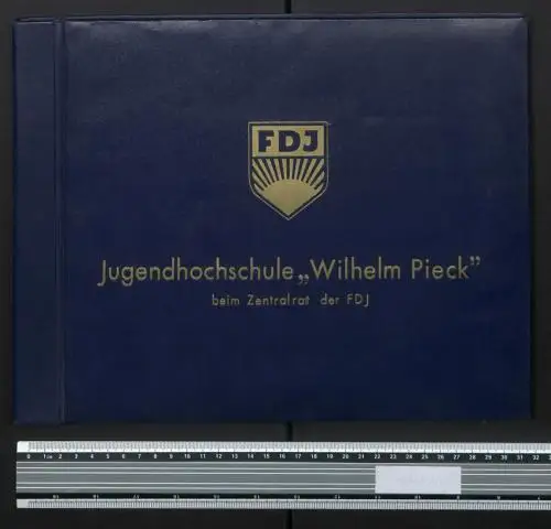 Fotoalbum mit 80 Fotografien, Ansicht Wandlitz, FDJ Jugendhochschule Wilhelm Pieck, 1958