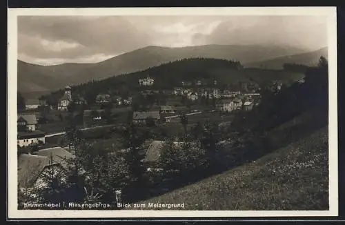 AK Krummhübel i. Riesengebirge, Ortsansicht mit Blick zum Meizergrund