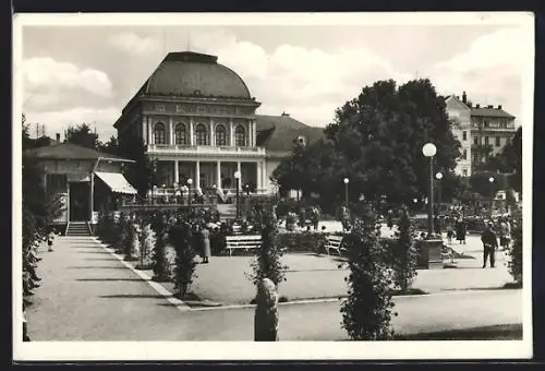 AK Franzensbad, Platz mit Kurhaus