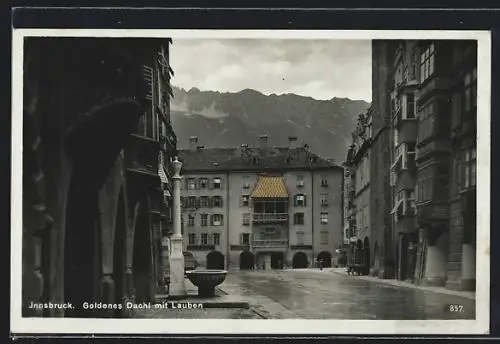 AK Innsbruck, Goldenes Dachl mit Lauben