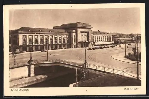 AK Mülhausen, Autos vor dem Bahnhof