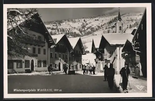 AK Wagrain, Ortsansicht mit Anwohnern im Winter