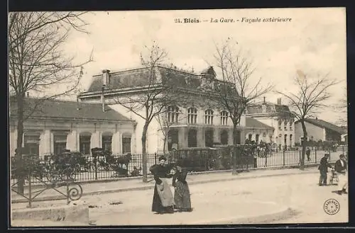 AK Blois, La Gare - Facade extérieure