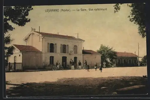 AK Lesparre, La Gare, Vue extérieure