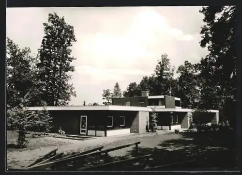 AK Hude / Oldenburg, Blick auf den örtlichen Kindergarten