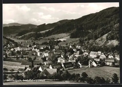 AK Mühlenbach / Kinzigtal, Ortsansicht im Tal mit Kirche